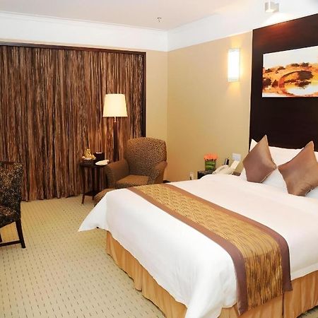 Qingdao Blue Horizon Hotel Laoshan Екстериор снимка