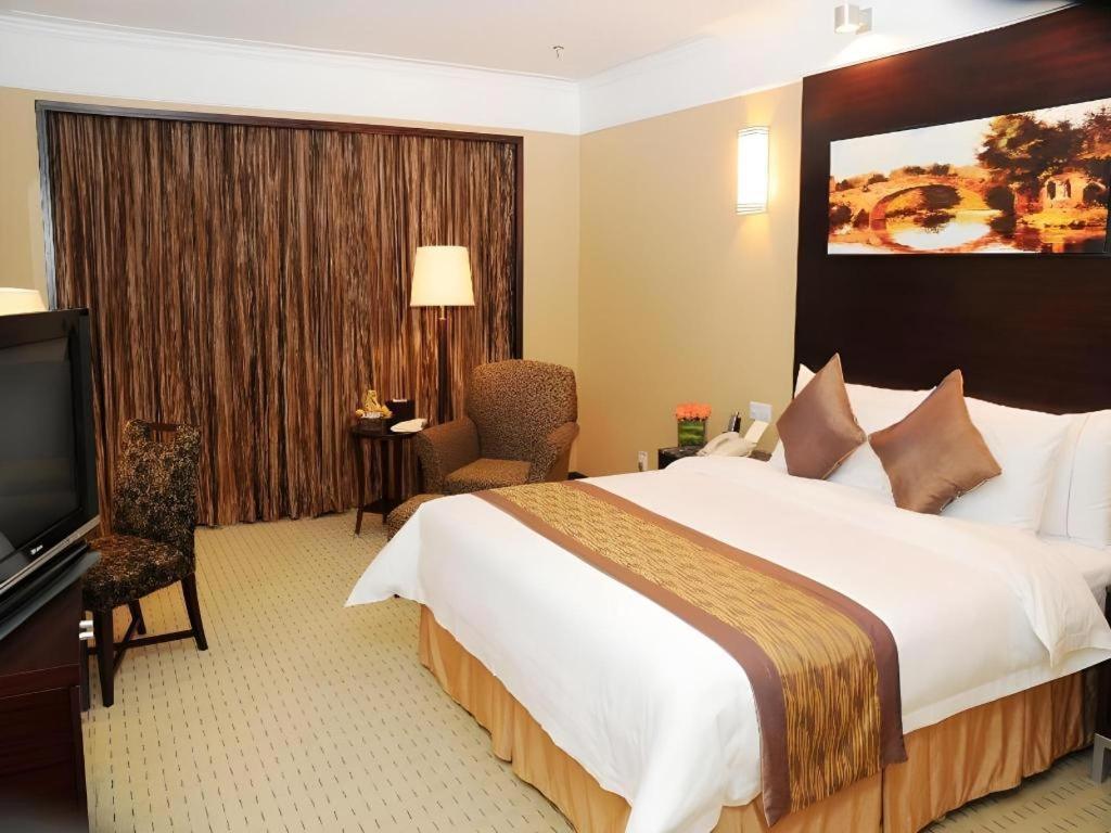Qingdao Blue Horizon Hotel Laoshan Екстериор снимка