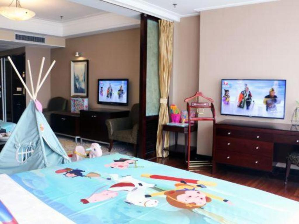 Qingdao Blue Horizon Hotel Laoshan Екстериор снимка