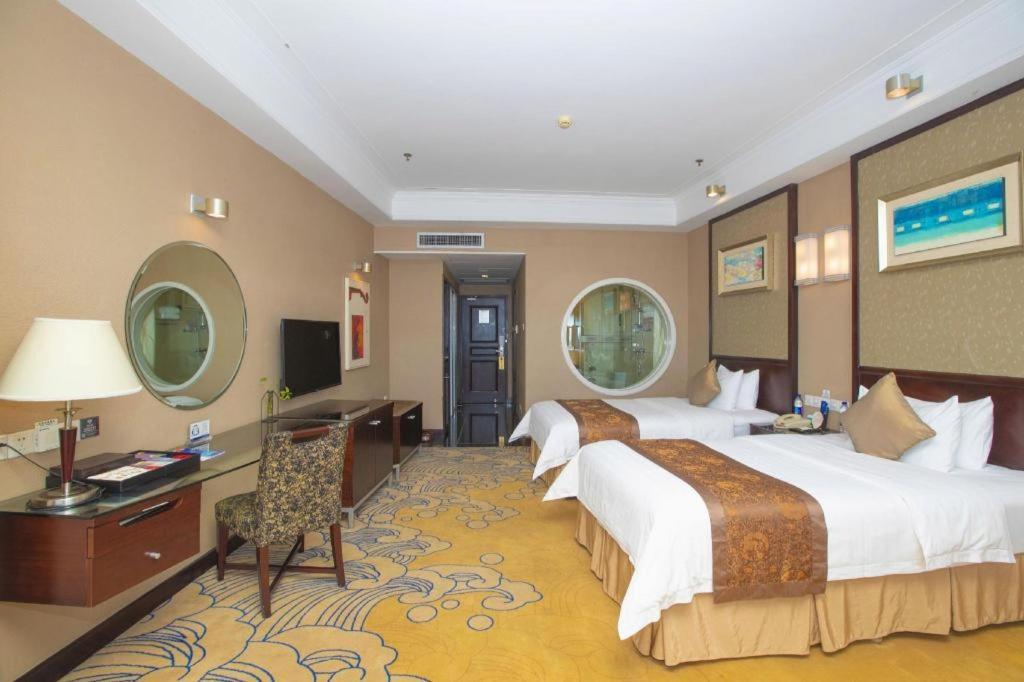 Qingdao Blue Horizon Hotel Laoshan Екстериор снимка