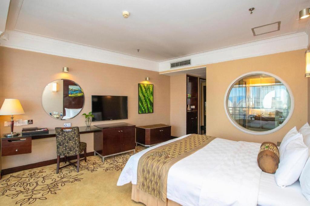 Qingdao Blue Horizon Hotel Laoshan Екстериор снимка