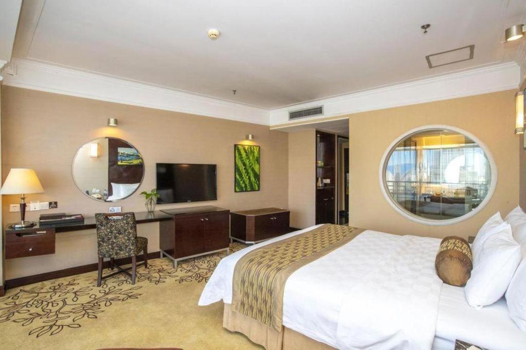 Qingdao Blue Horizon Hotel Laoshan Екстериор снимка